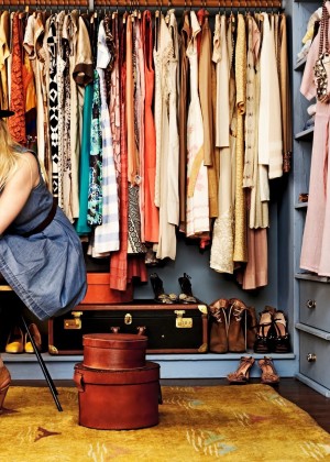 top_10_wardrobe_essentials_for_women0